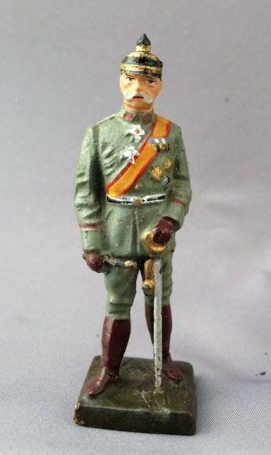 WWII LINEOL PERSONALITY FIGURE VON HINDENBURG