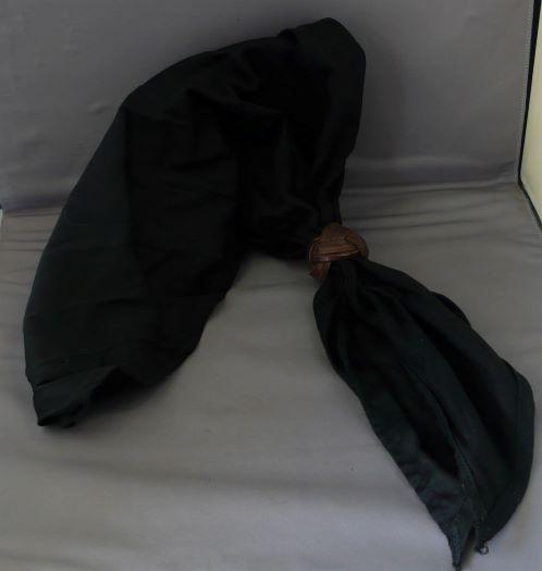 HJ/BDM BLACK SCARF AND TOGGLE