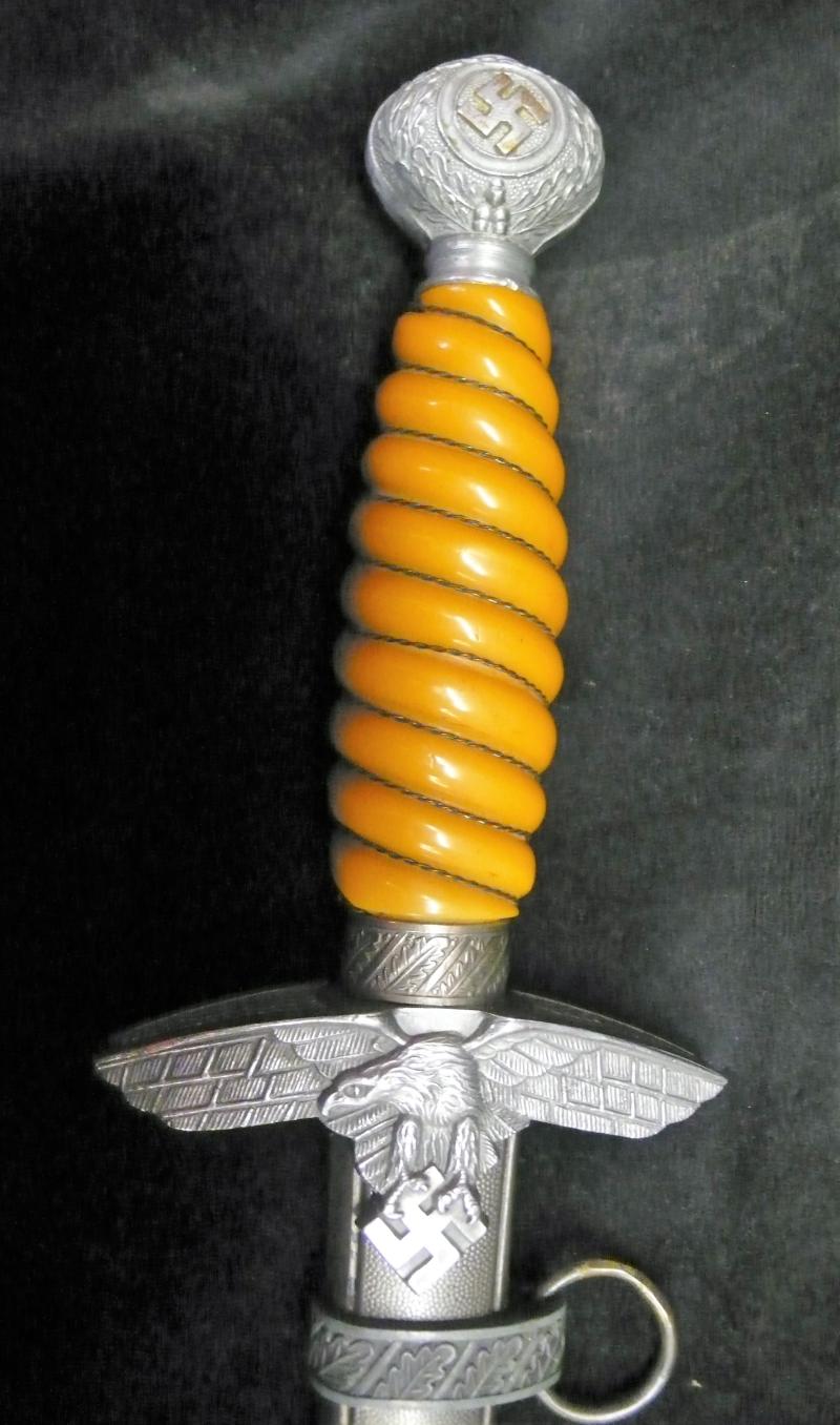 LUFTWAFFE OFFICERS DRESS DAGGER