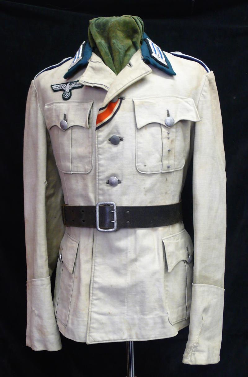 WEHRMACHT OFFICERS LIGHTWEIGHT TUNIC