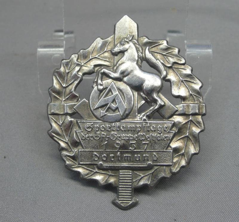 UNUSUAL SA DAY BADGE