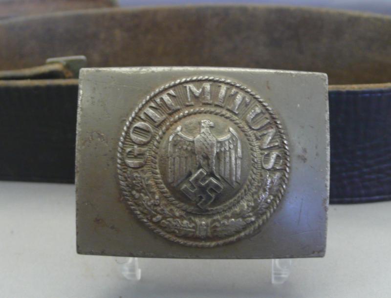 WEHRMACHT COMBAT BELT AND BUCKLE