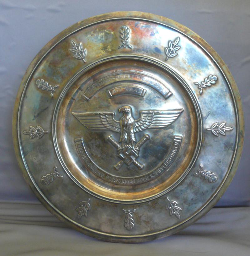 LUFTWAFFE HONOUR SALVER TO KNIGHTS CROSS RECIPIENT