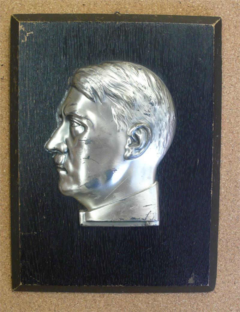 ADOLF HITLER WALL PLAQUE